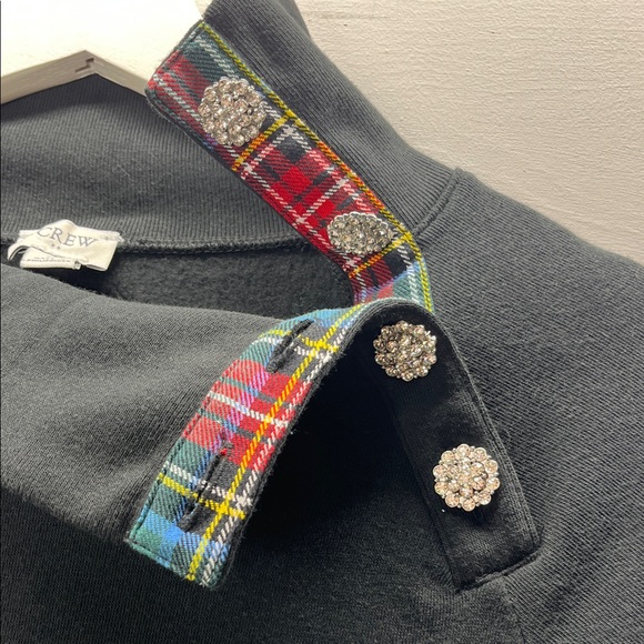 J Crew Tartan Jeweled Button-Neck Pullover Sweatshirt in Black Size M - Picture 5 of 7